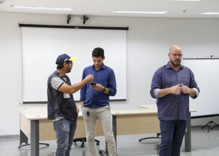Novo titular da Saúde reúne agentes comunitários para apurar demandas do setor