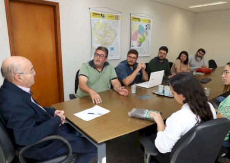 Reunião discute instalação de fábrica de ração e produção de peixes