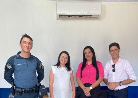 Centro de Equoterapia do 8º Batalhão de Polícia Militar de Nova Andradina recebe materiais.