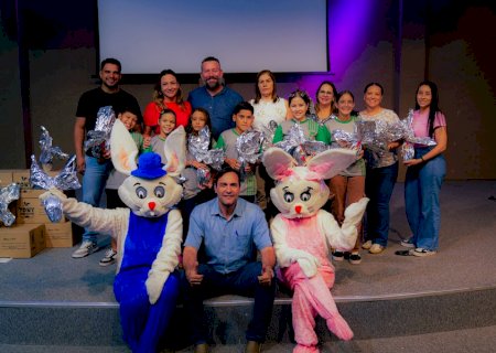 Prefeitura entrega mais de 7 mil ovos de Páscoa a estudantes da rede municipal